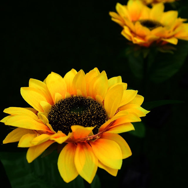 Solar Powered LED Sunflower Garden Lights - Outdoor Decorative Lamps – Duvencioglu