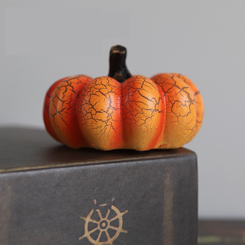 New Simulation Pumpkin LED Lantern - Resin Luminous Halloween Candle Lamp – Duvencioglu