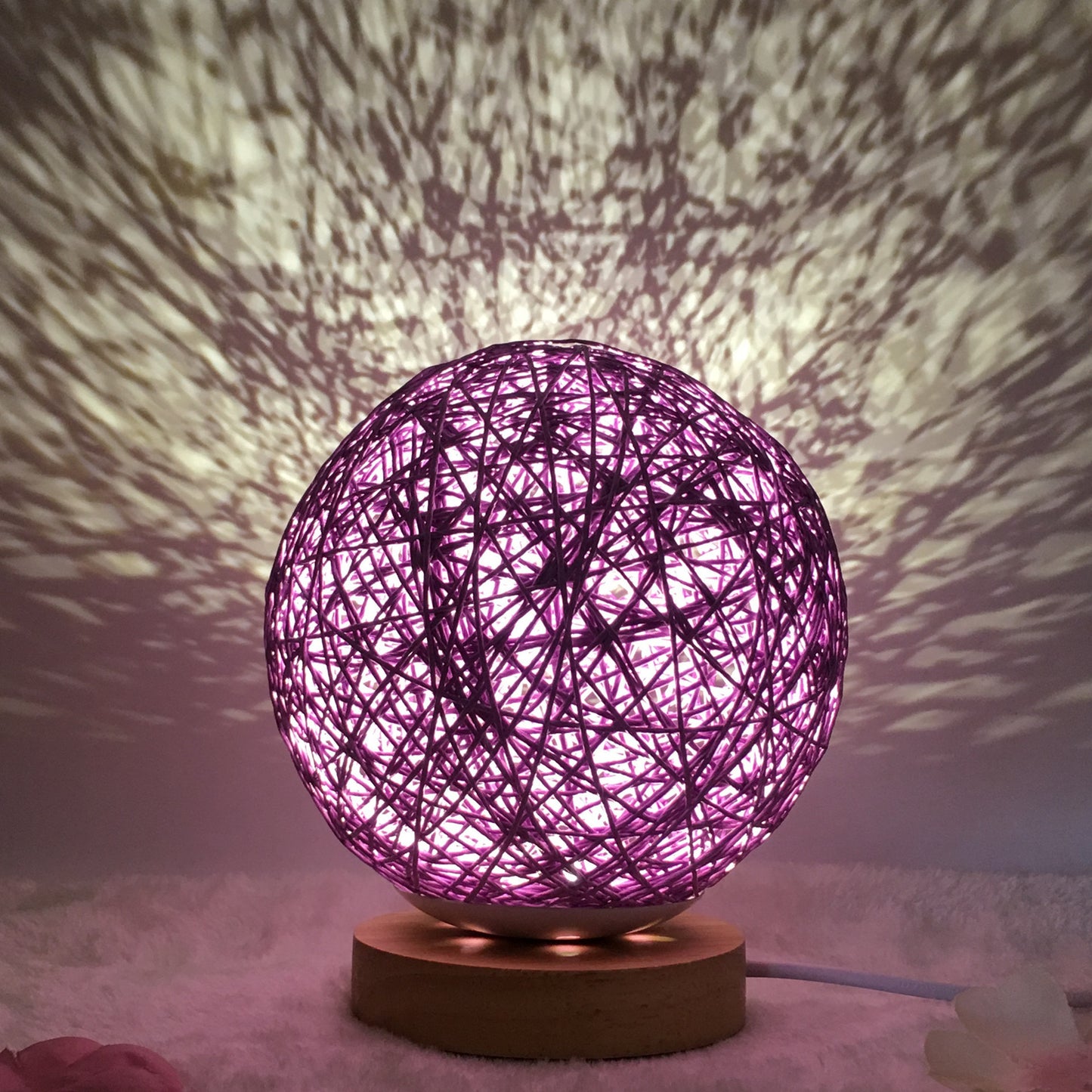 Creative Linen & Rattan Ball Table Lamp with Remote Control – Duvencioglu