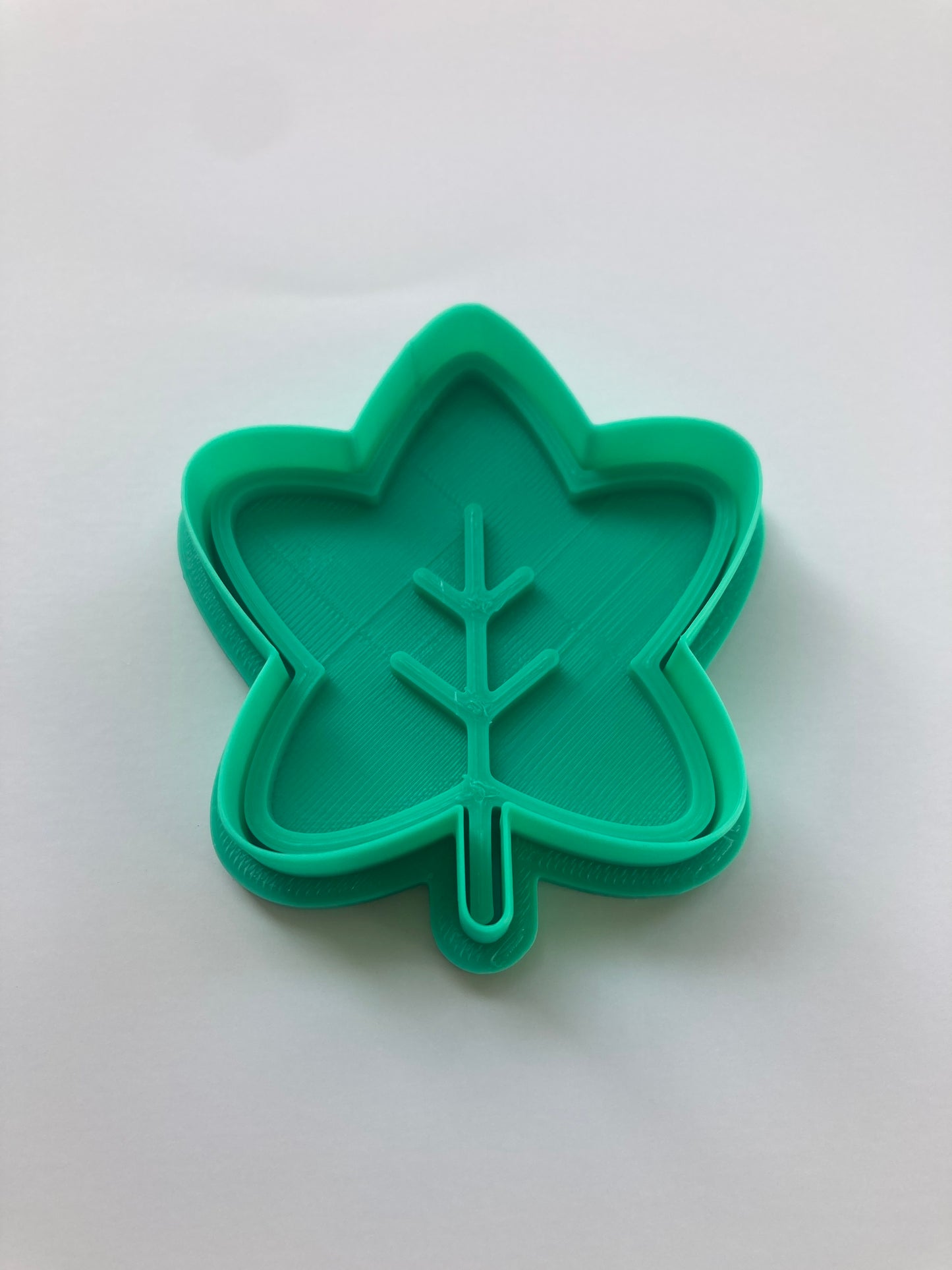 Maple Leaf Cookie Cutter - 3D Printed Autumn-Themed Mold – Duvencioglu