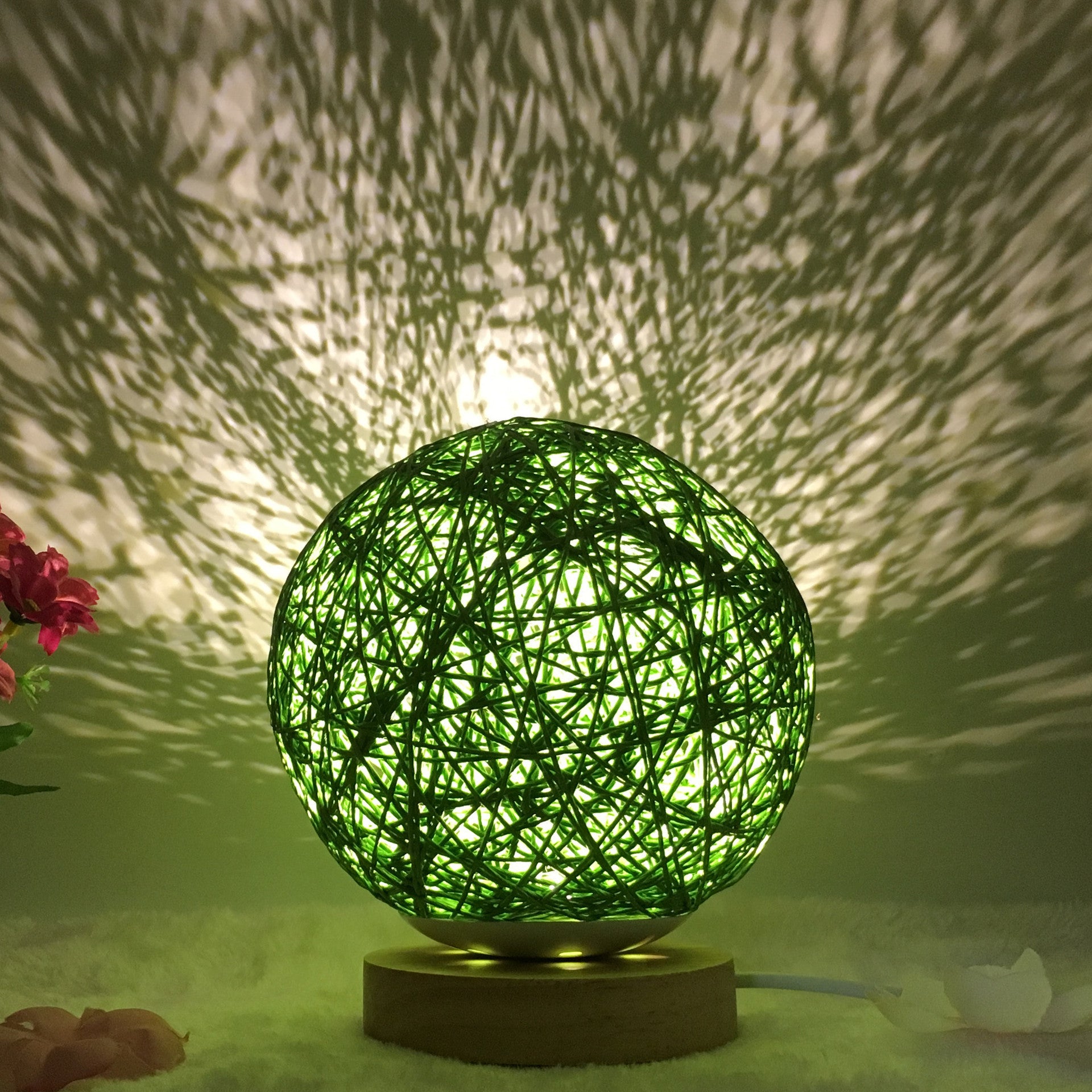 Creative Linen & Rattan Ball Table Lamp with Remote Control – Duvencioglu