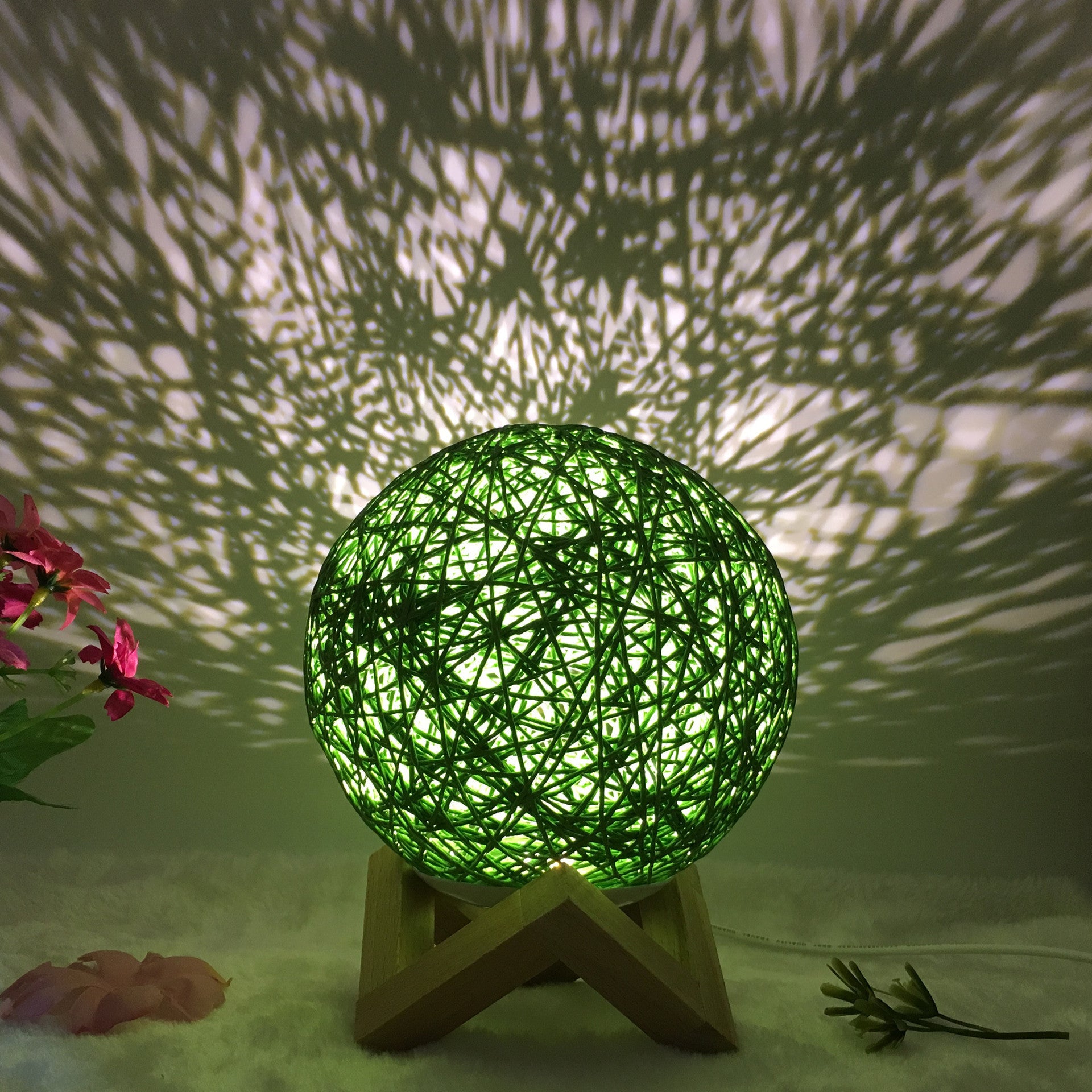 Creative Linen & Rattan Ball Table Lamp with Remote Control – Duvencioglu