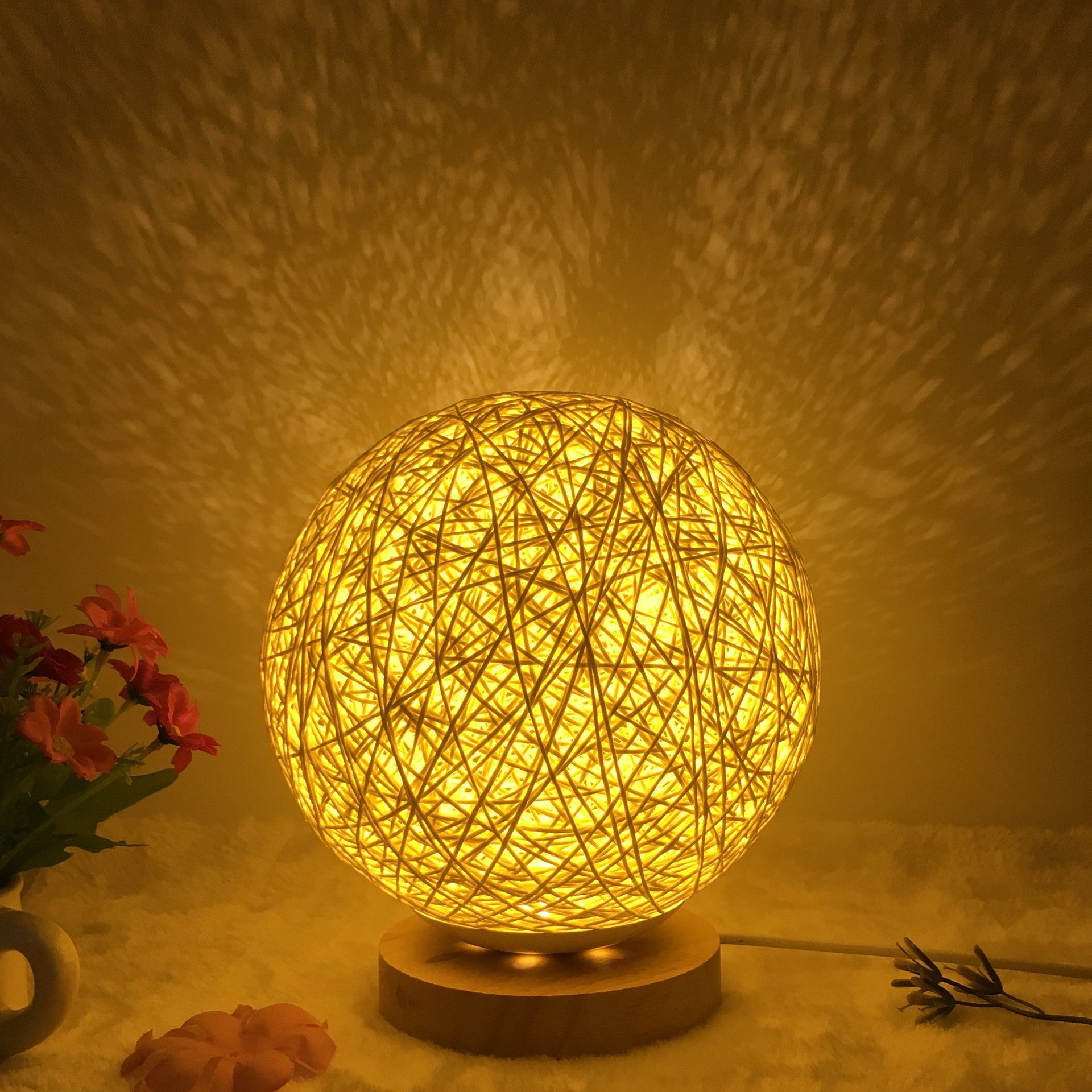 Creative Linen & Rattan Ball Table Lamp with Remote Control – Duvencioglu