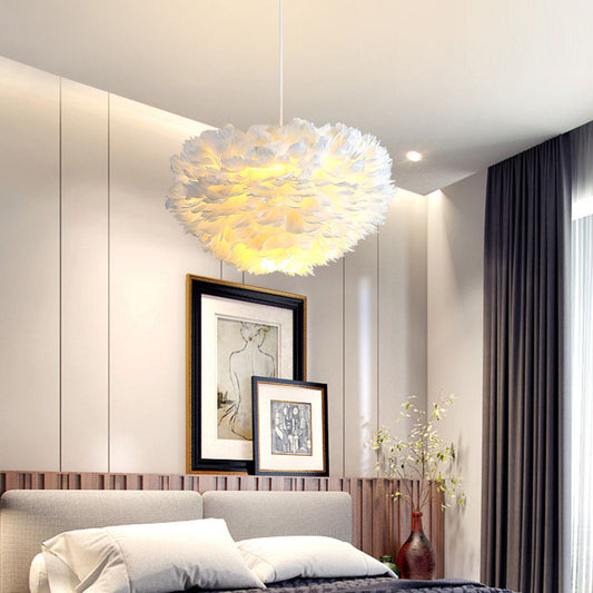 Nordic Feather LED Bedside Chandelier – 30 cm Romantic Pendant – Duvencioglu