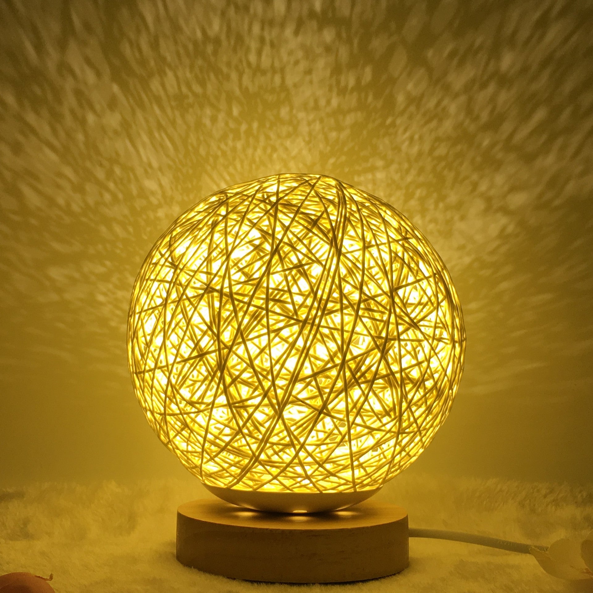 Creative Linen & Rattan Ball Table Lamp with Remote Control – Duvencioglu