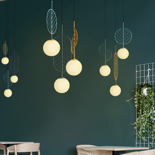 Nordic Macaron Leaf LED Chandelier – Half-Moon & Circular Pendant – Duvencioglu