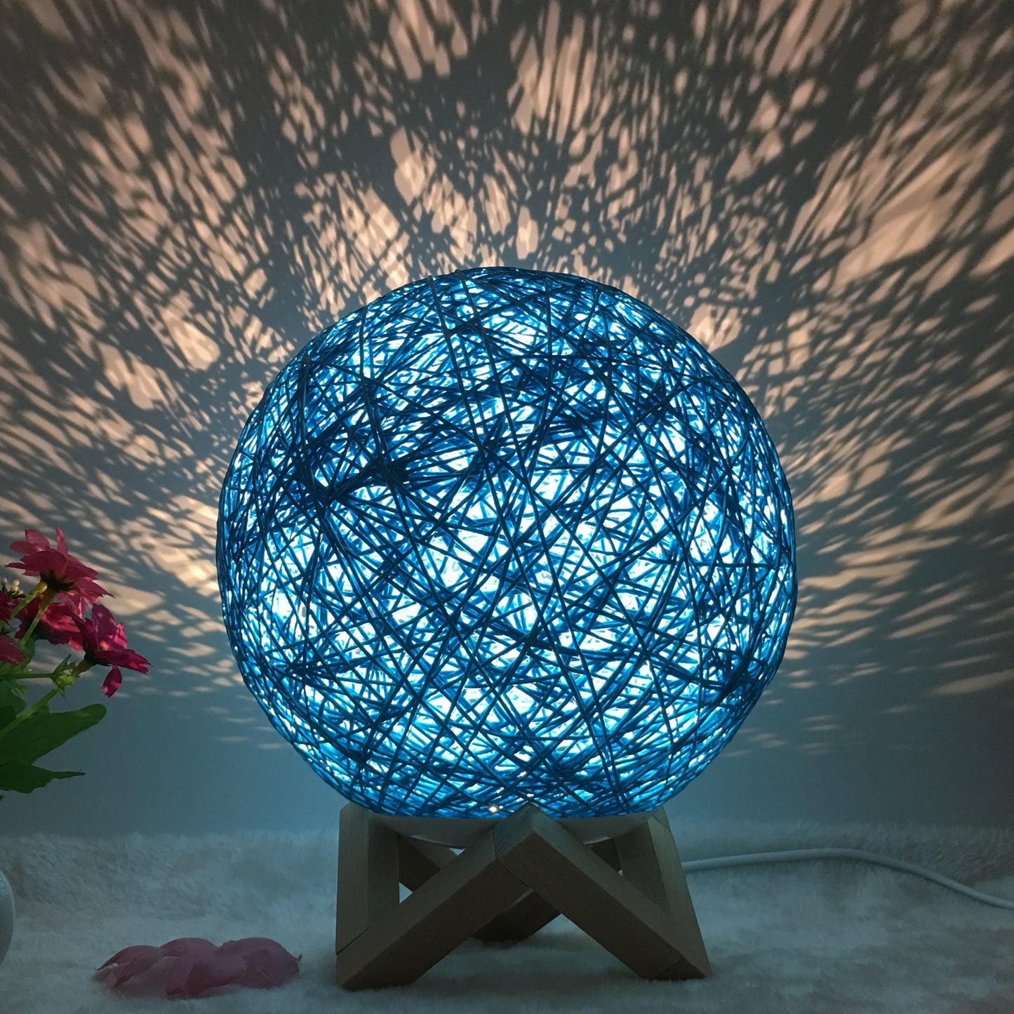 Creative Linen & Rattan Ball Table Lamp with Remote Control – Duvencioglu