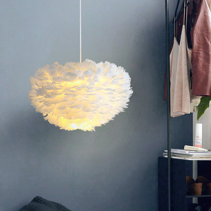 Nordic Feather LED Bedside Chandelier – 30 cm Romantic Pendant – Duvencioglu