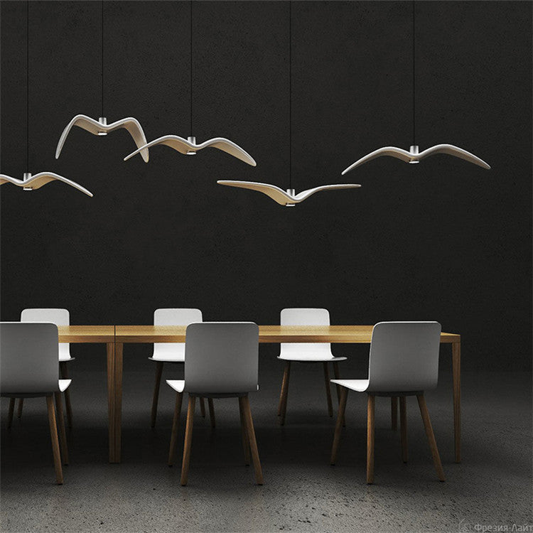 Resin Seagull LED Chandelier – Coastal Wing Pendant – Duvencioglu