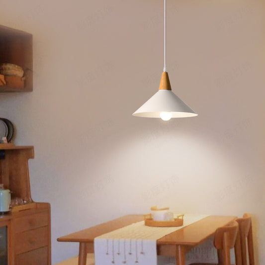 Japanese Minimalist Wooden LED Chandelier – 26×20 cm Pendant Light – Duvencioglu