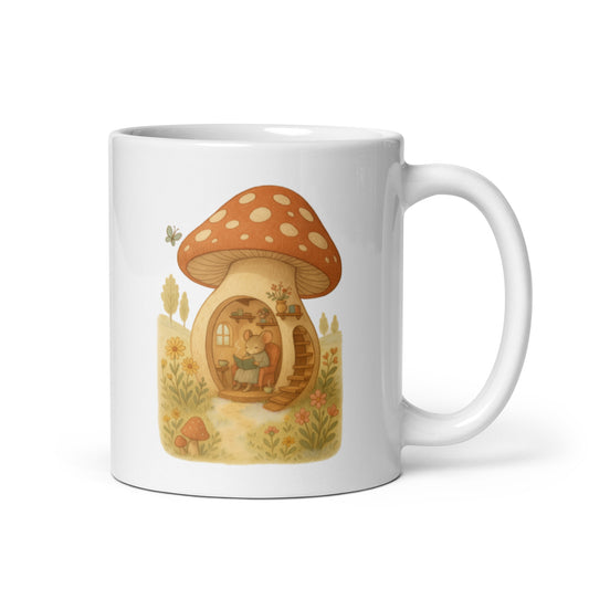 Storybook Mushroom Mug – Reading Mouse in a Cozy Woodland Home – Duvencioglu