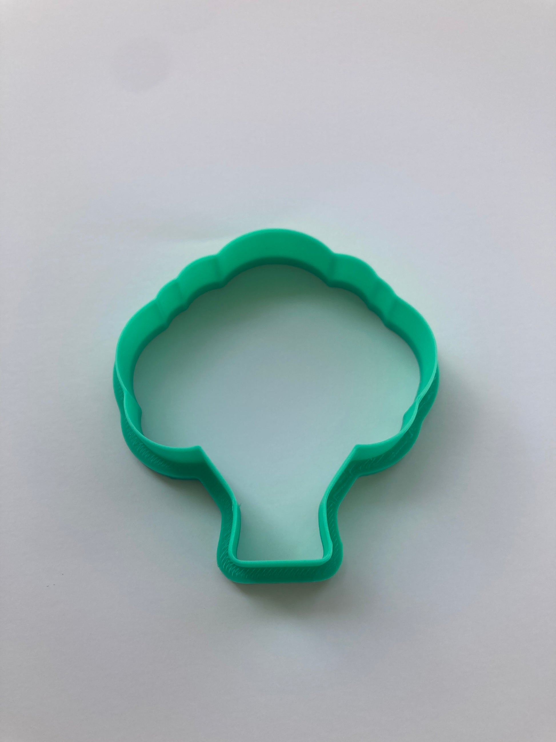 Cute Leafy Tree Cookie Cutter - Fun Kitchen & Baking Accessory – Duvencioglu