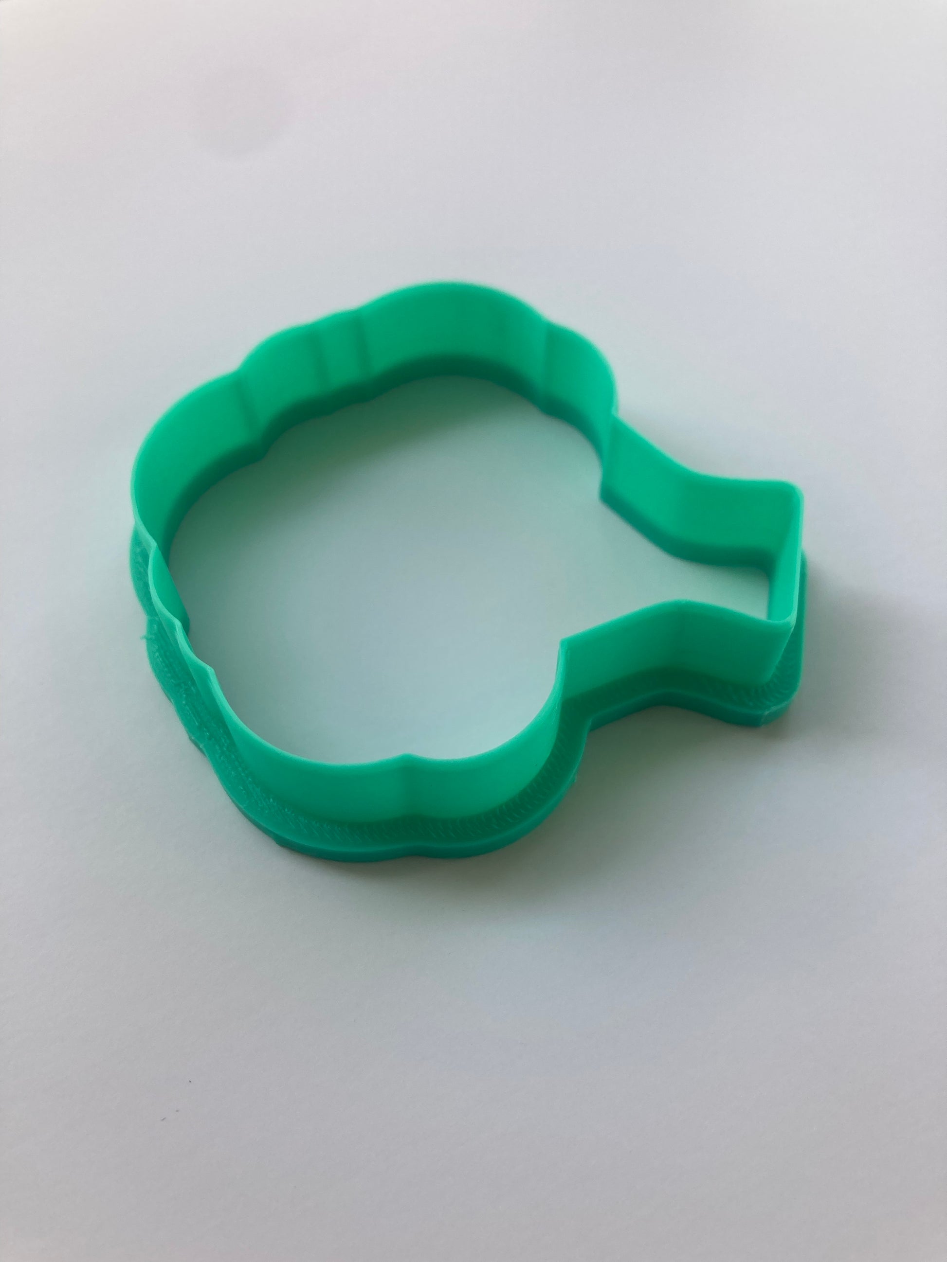 Cute Leafy Tree Cookie Cutter - Fun Kitchen & Baking Accessory – Duvencioglu