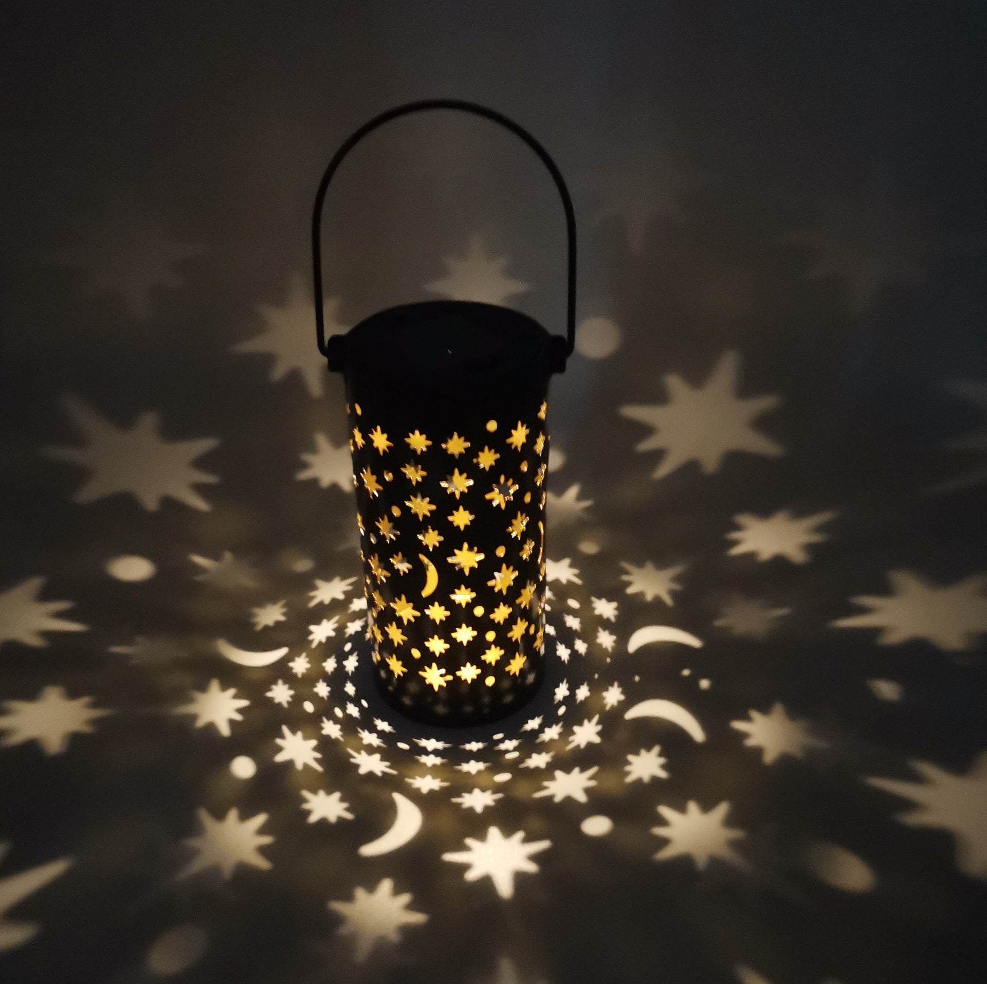 European Romantic Hollow LED Chandelier – Dual-Purpose Outdoor Pendant – Duvencioglu